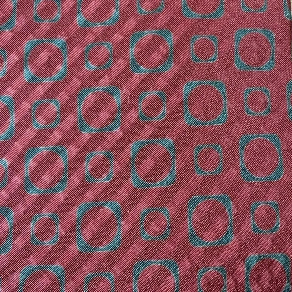 Georgio Armani Cravette Mens 100% Silk Neck Tie Geometric Print Italy - Picture 4 of 8